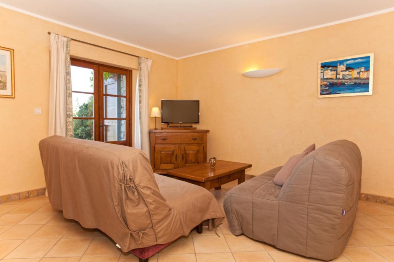 Apartment Campu Latinu Lama